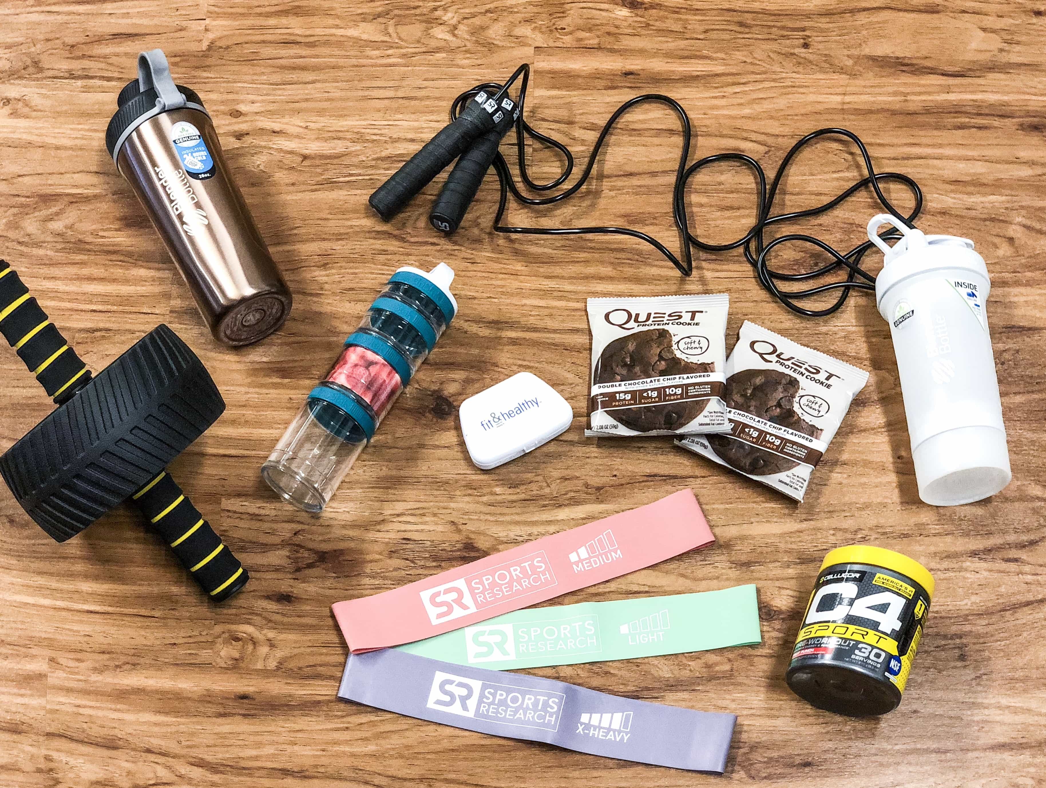 Top 9 Fitness Gifts Under $25 for the Fitness Lovers on Your List!